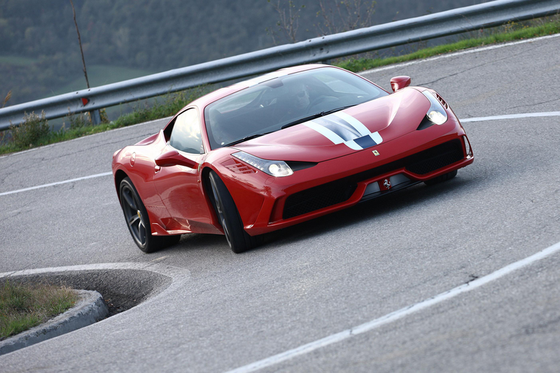 Illustration for article titled Ferrari 458 Speciale And SRT Viper TA: The Wallpapers